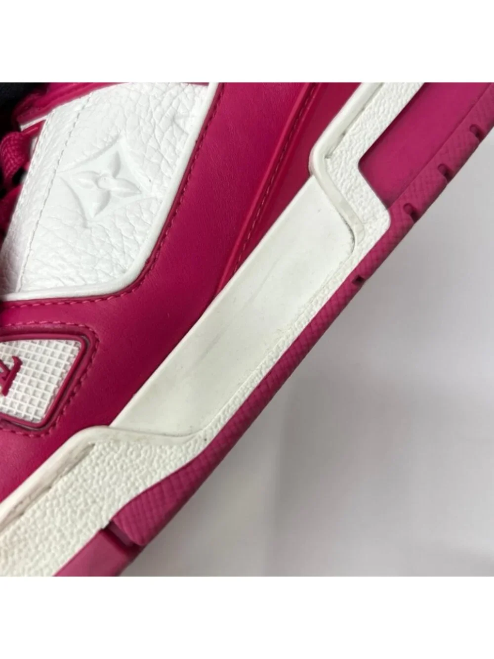 Louis Vuitton LV Trainer Line Leather Sneakers